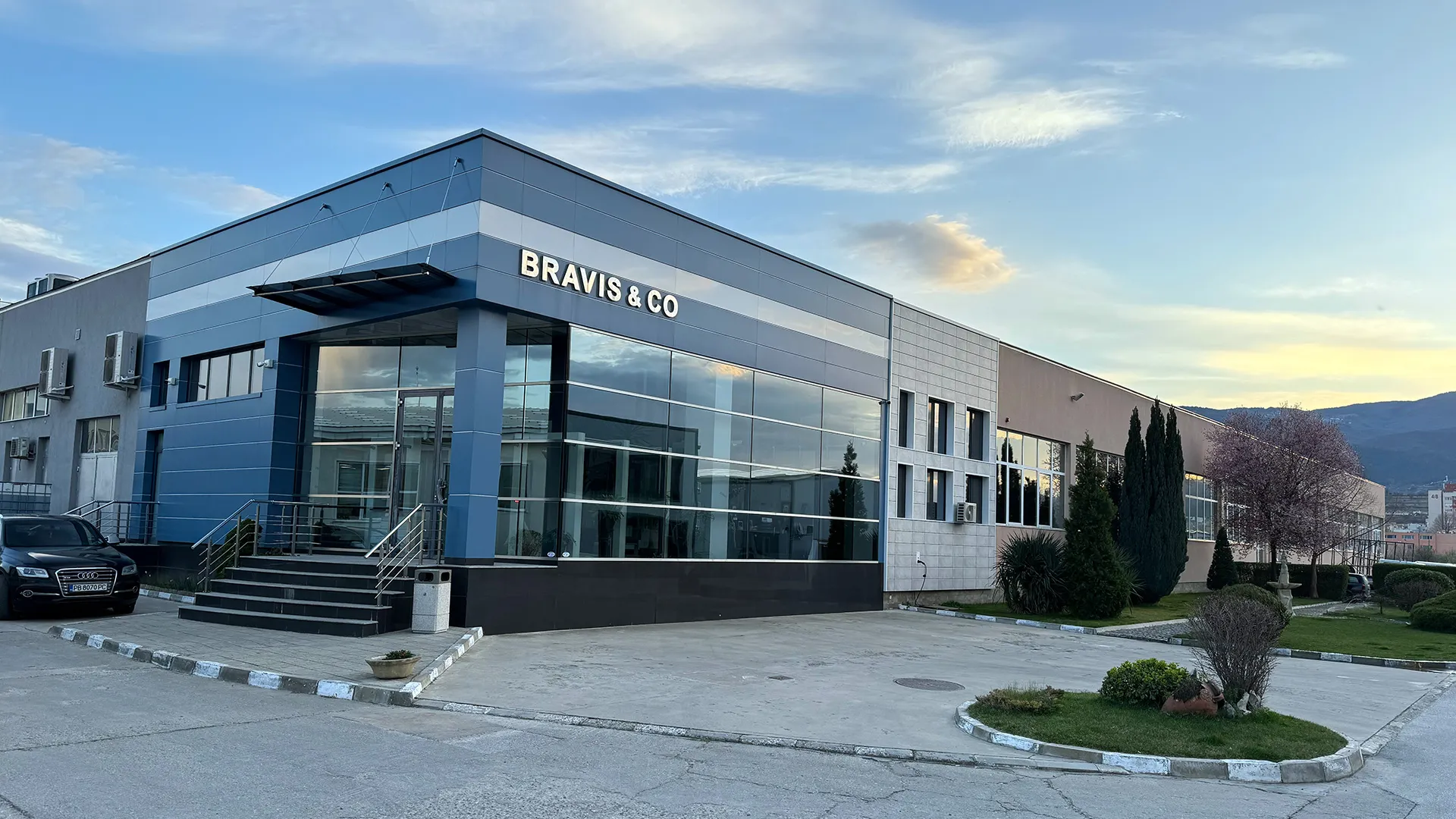 Производствената база на Бравис и Ко в Асеновград